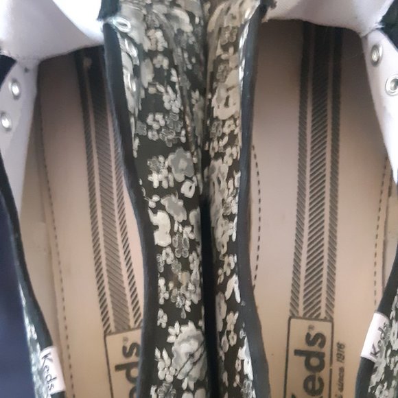 Flowered Black KEDS! - Picture 2 of 4